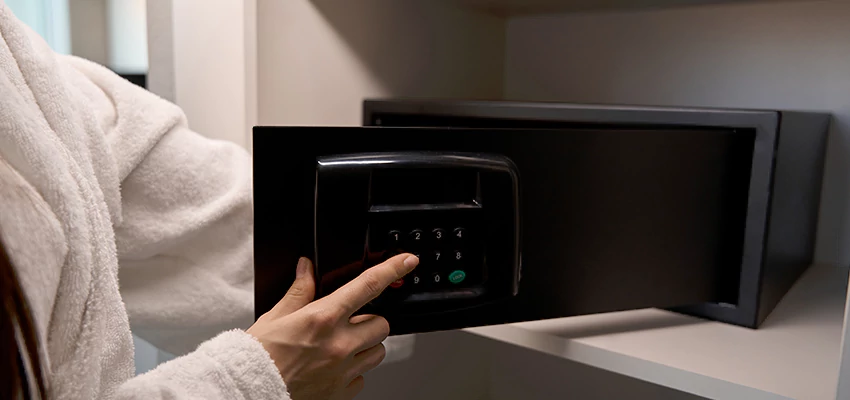 Safe Unlocking Service Company in Pleasanton, California